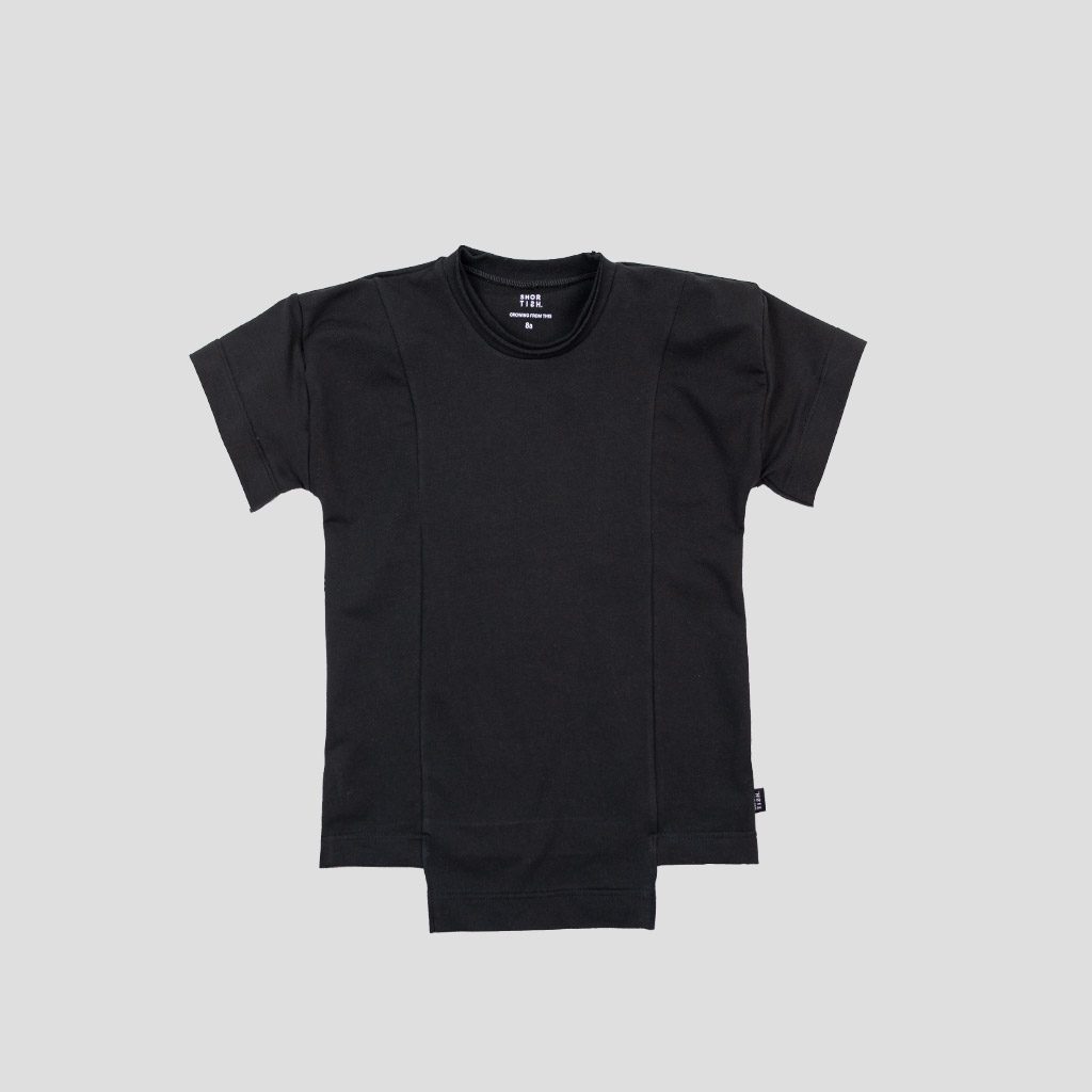 SUDADERA OVERSIZE NEGRA ALGODÓN ORGÁNICO CON BAJO DESIGUAL