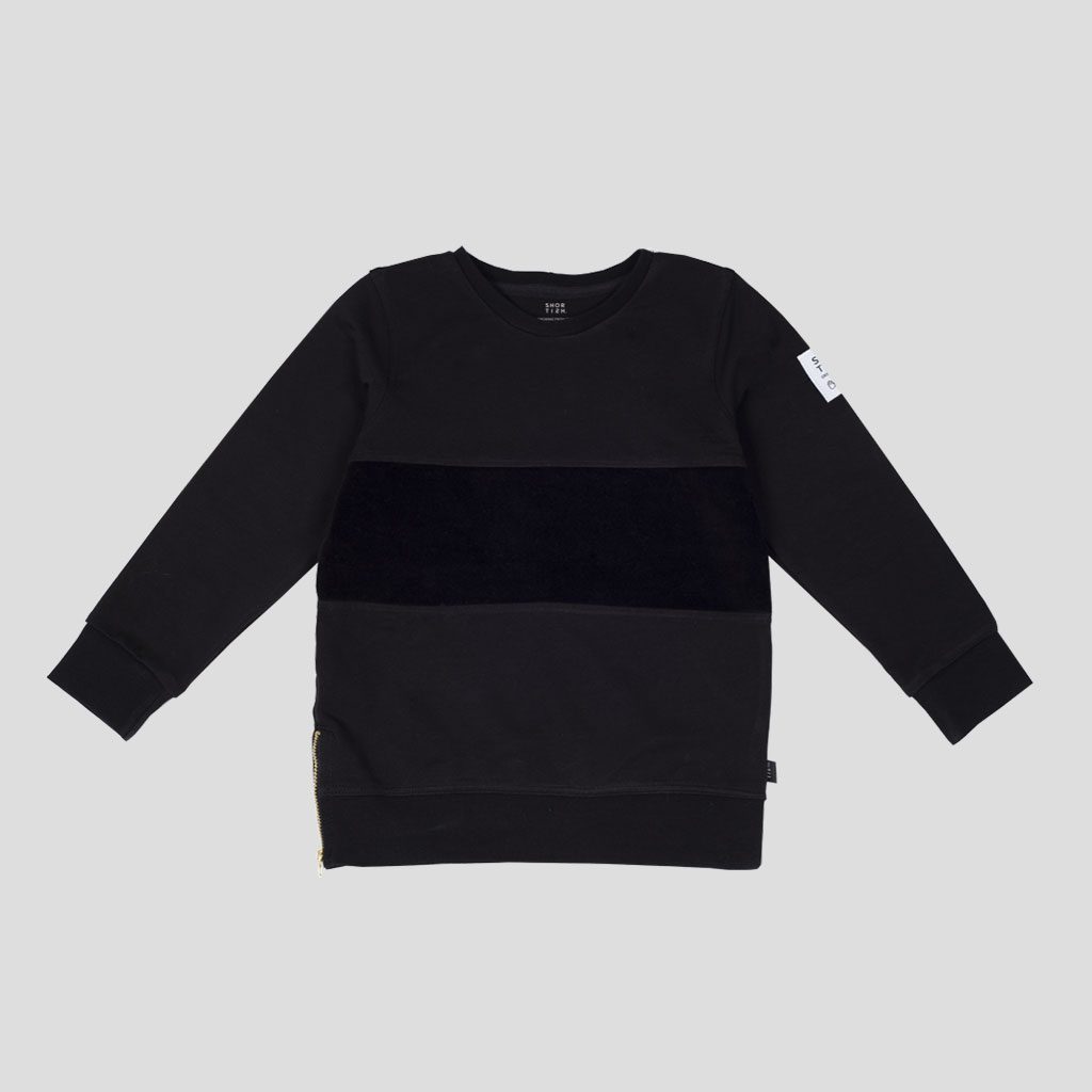 SUDADERA NEGRA CON CREMALLERA BLOQUES