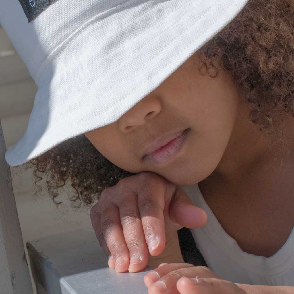 GORRO CANVAS BLANCO ROTO