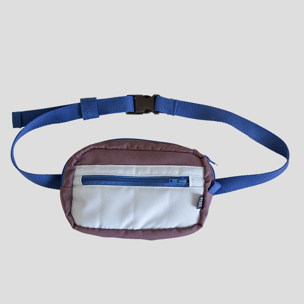 RIÑONERA IMPERMEABLE MORADA